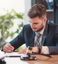 law-firms-tracking-app