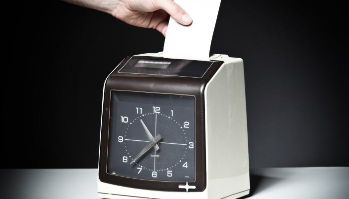 how-time-clocks-work-hero